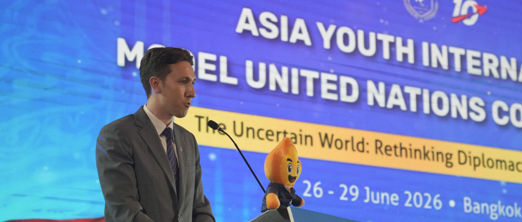 Jack Crawford speaking at a conference